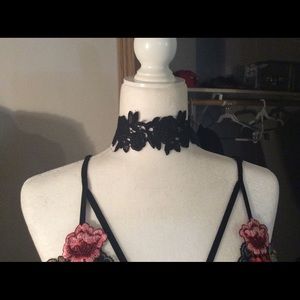Sexy fashionable black lace rose choker NWT